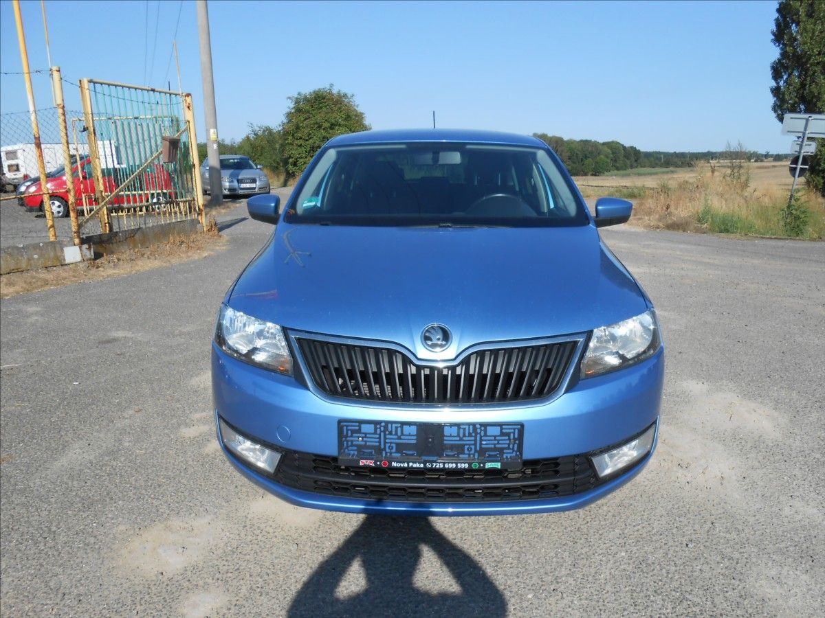 Škoda Rapid, 1,2 77 kW SPACEBACK Serviska - fotka 4