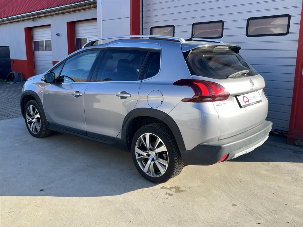 Peugeot 2008, 1,6 HDi Active my16 - fotka 3
