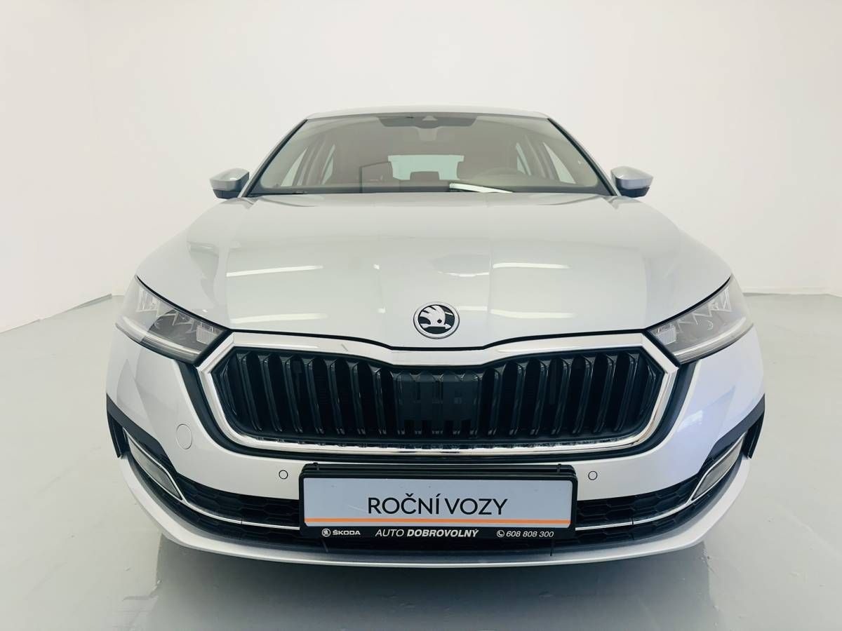 Škoda Octavia, Liftback Style 2.0 TDI 110 kW - fotka 4