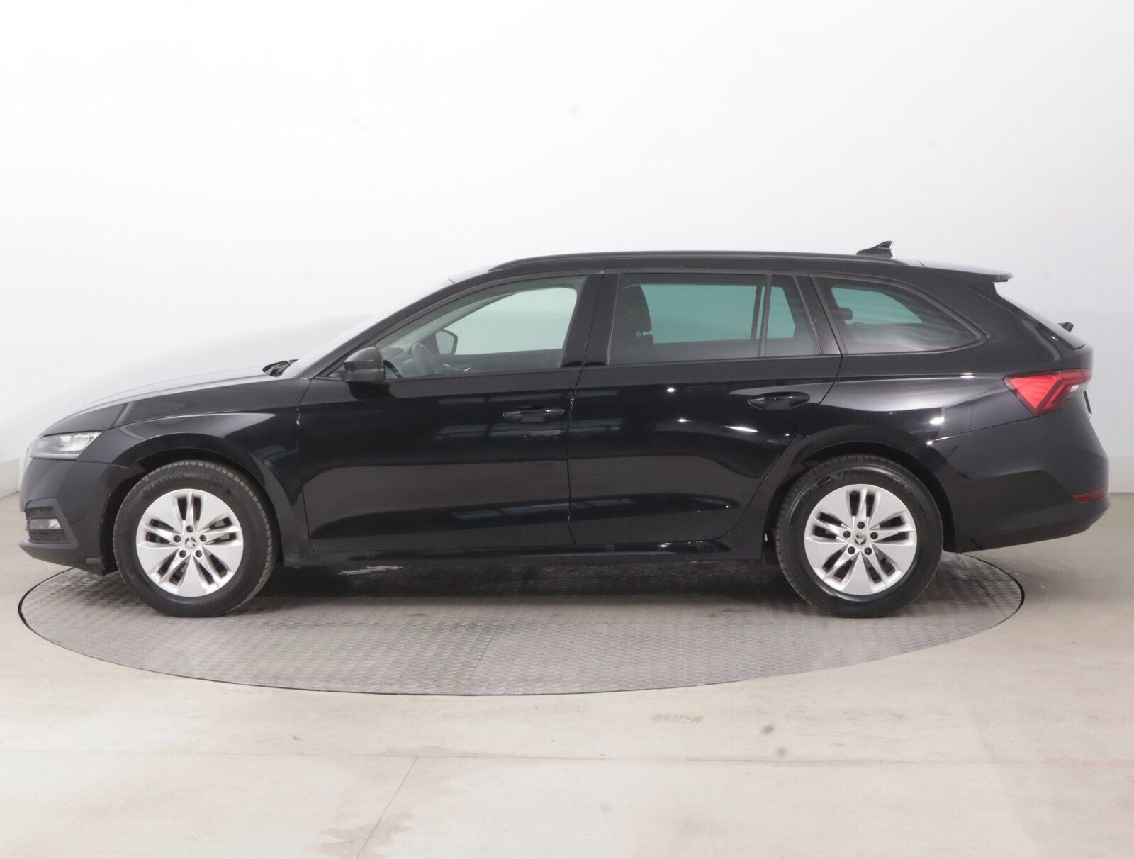 Škoda Octavia, 2.0 TDI, Automat, Serv.kniha - fotka 3