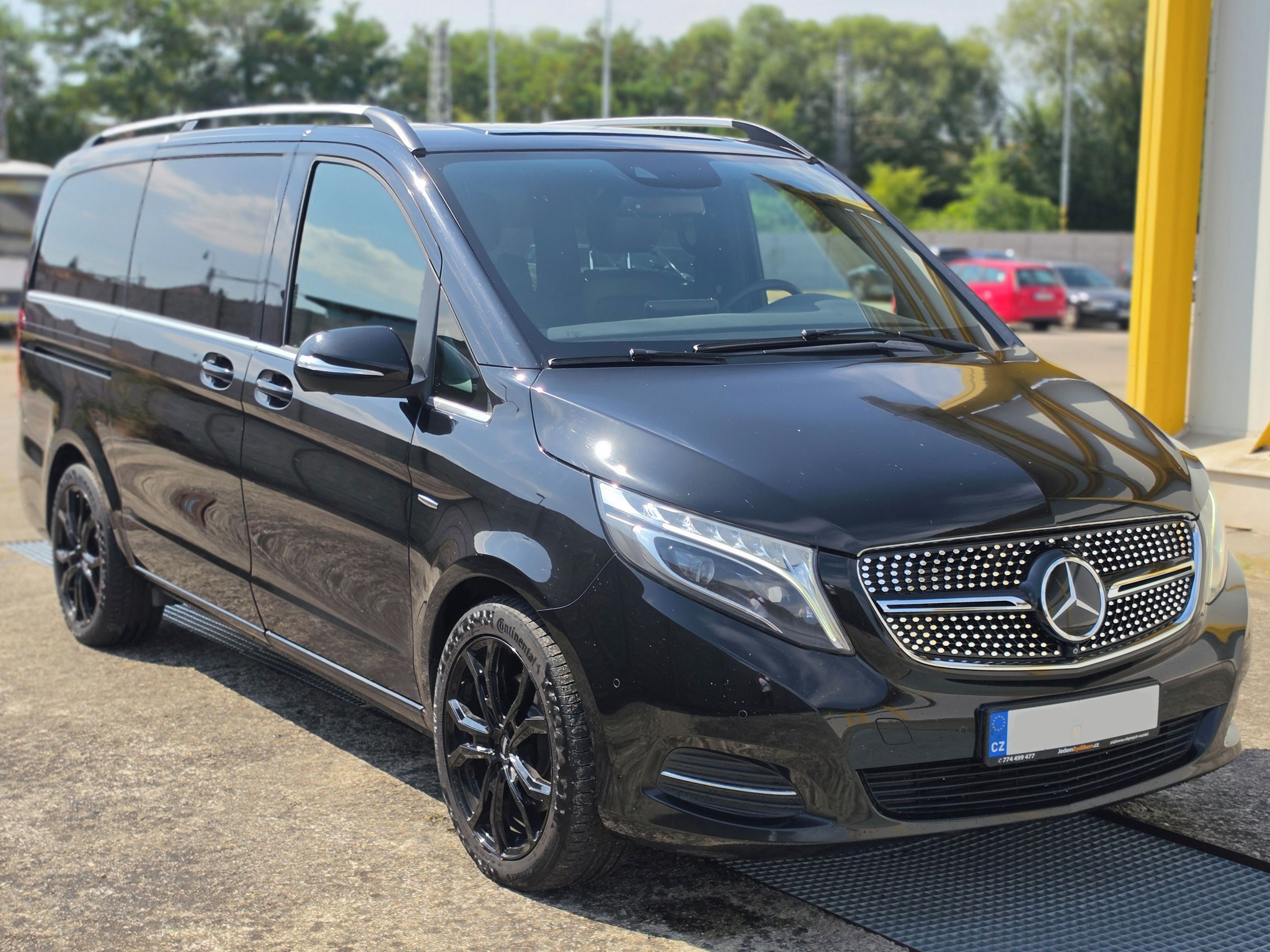 Mercedes-Benz Třídy V, V250d L 4matic, Avantgarde, CZ - fotka 2