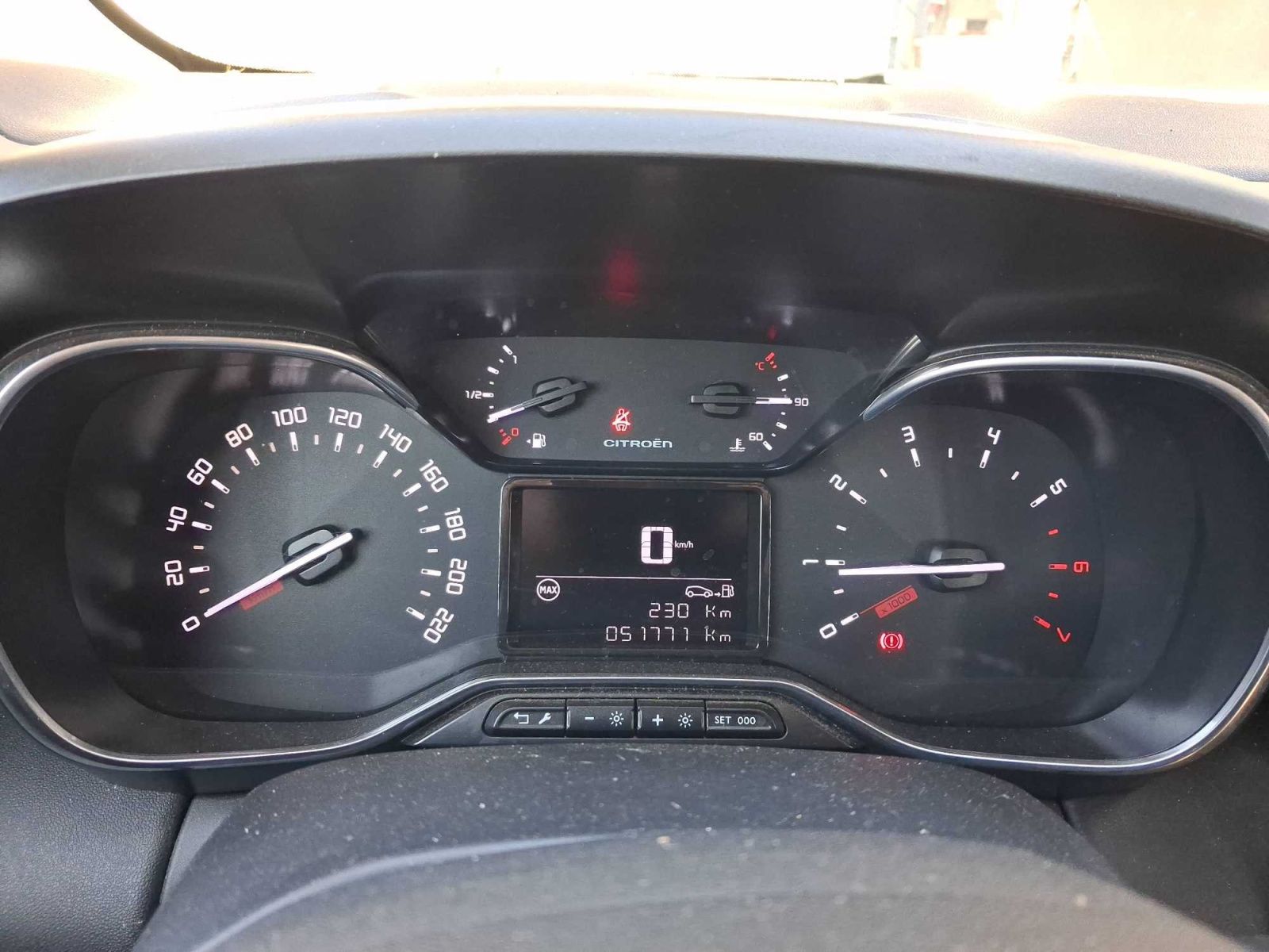 Citroën C3 Aircross, 1.2 PureTech, Serv.kniha - fotka 3