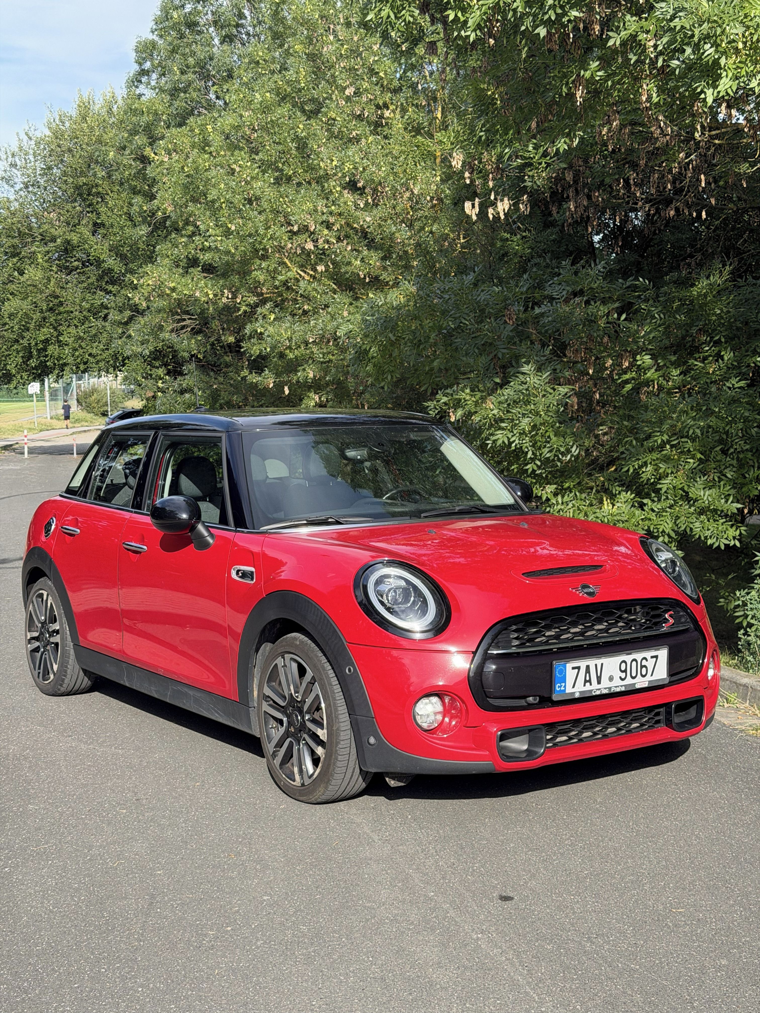 Mini Cooper S, 5dr (2019) - Automat, Panorama - fotka 5