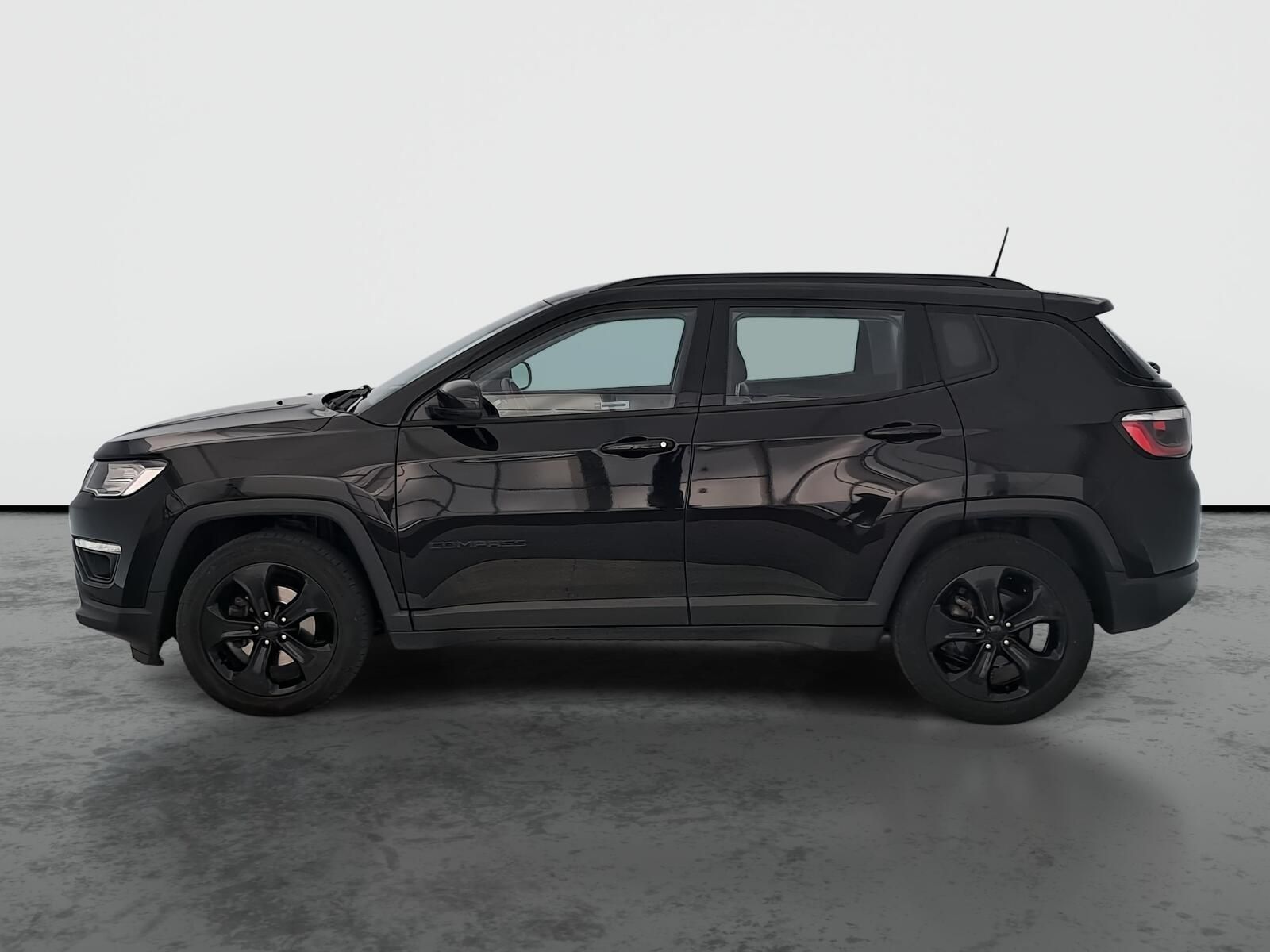 Jeep Compass, 1.4 MultiAir, ČR,1.maj - fotka 3