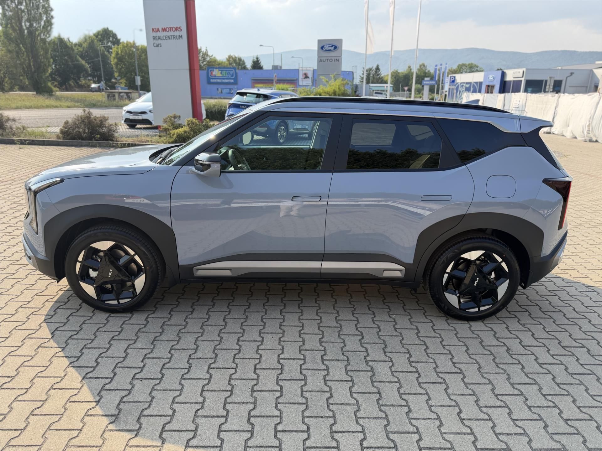 Kia Seltos, 1,6 T-GDi 7DCT EXCL+DSGN+SPTG - fotka 4