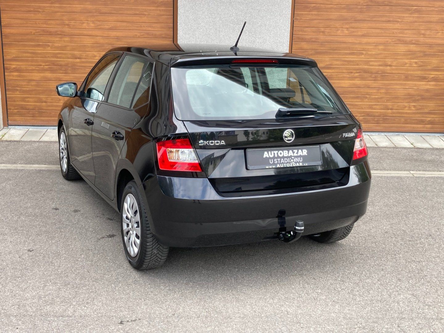 Škoda Fabia, 1,0 MPI  Tažné z. servisní k. - fotka 5