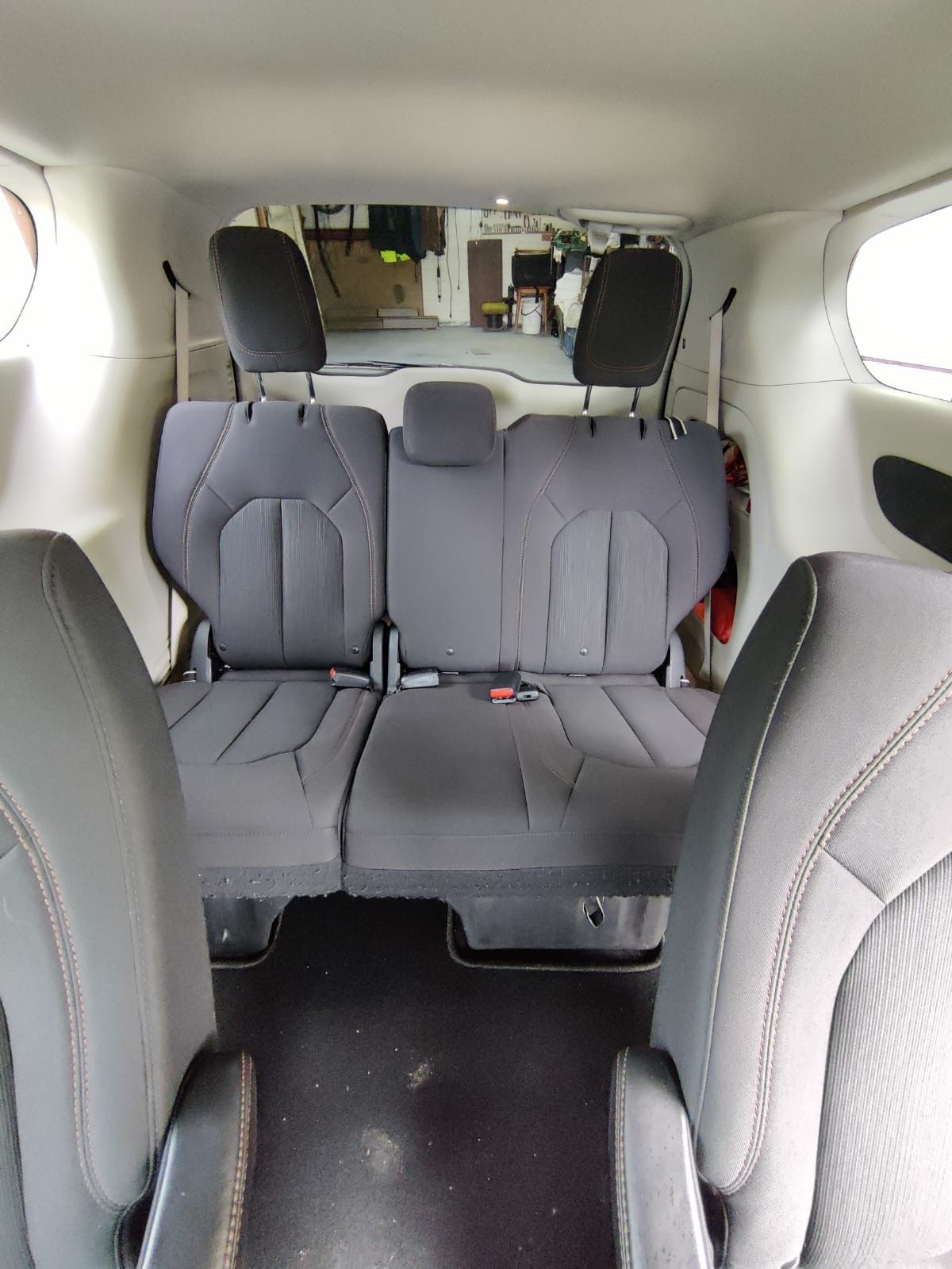 Chrysler Pacifica, 3,6 V6 r.v. 2018 - servisováno - fotka 6