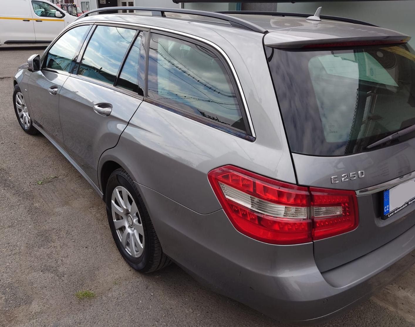 Mercedes-Benz Třídy E, E250 CDI 150 kW Automat - fotka 3