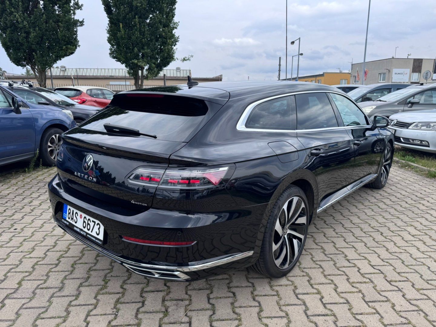 Volkswagen Arteon, R LINE 2,0 TDI 147 KW DSG 4X4 - fotka 6