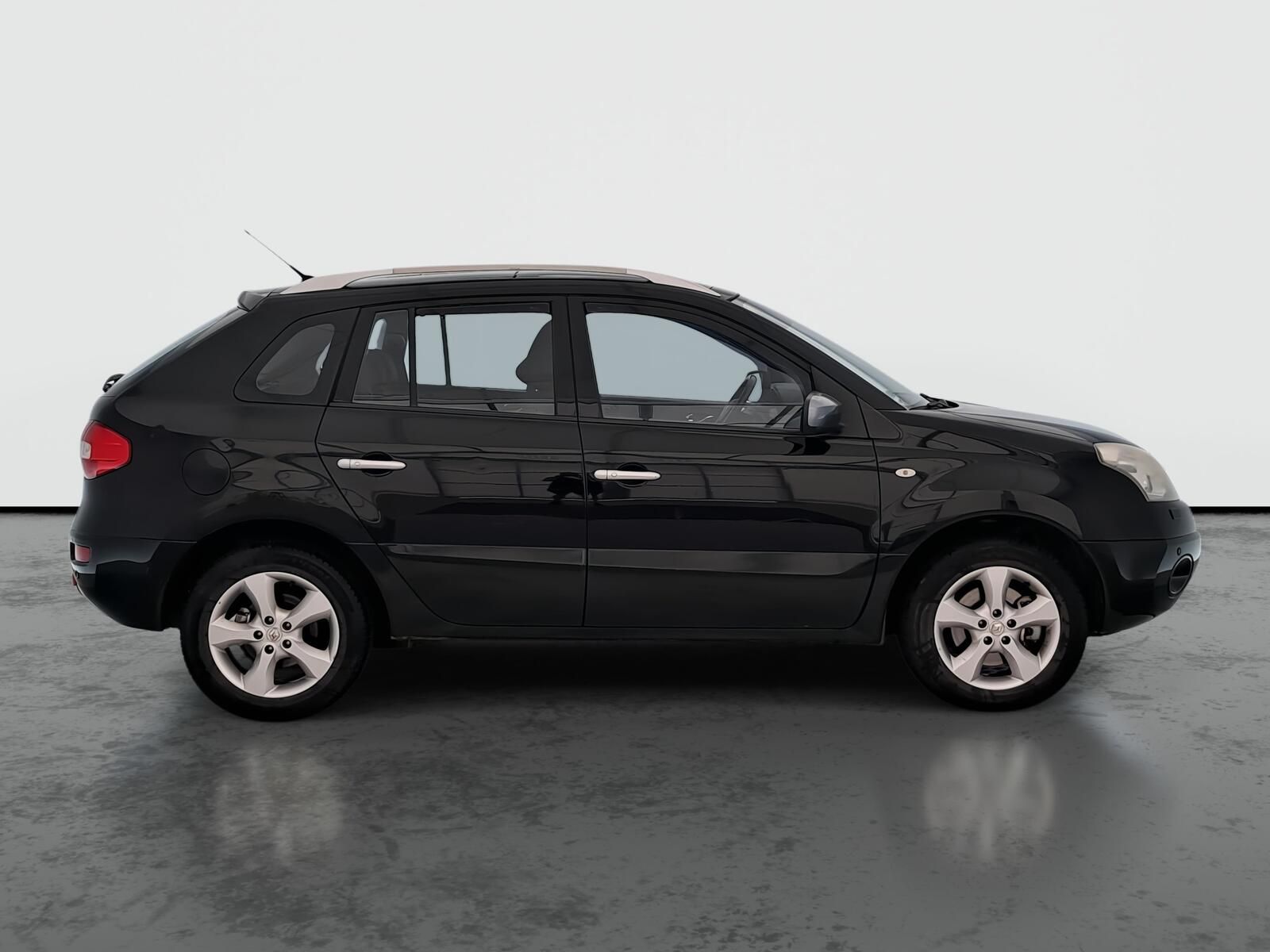 Renault Koleos, 2.0 dCi, 4X4, Automat, Xenony - fotka 6