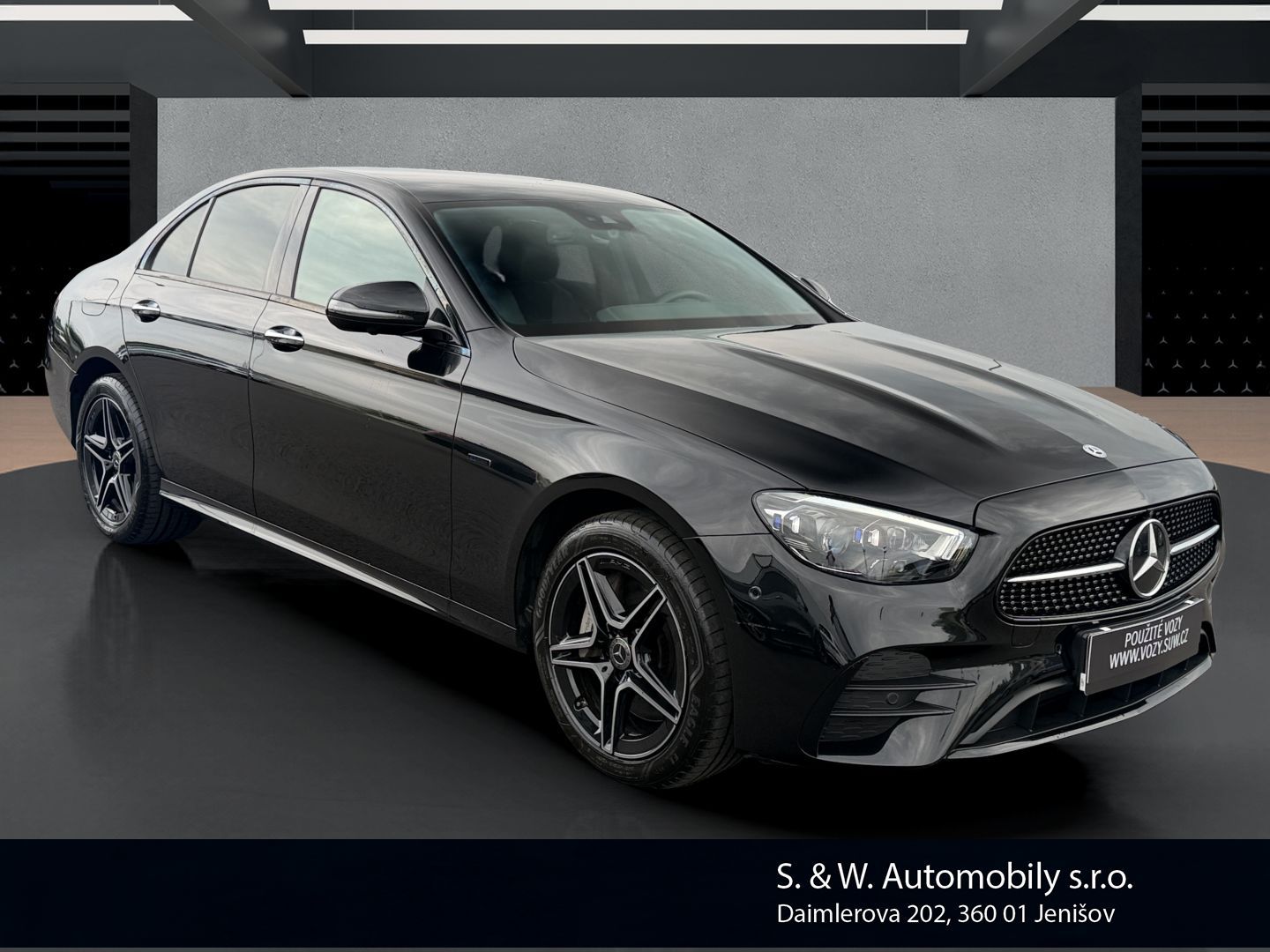 Mercedes-Benz Třídy E, E 300de 4MATIC - fotka 3