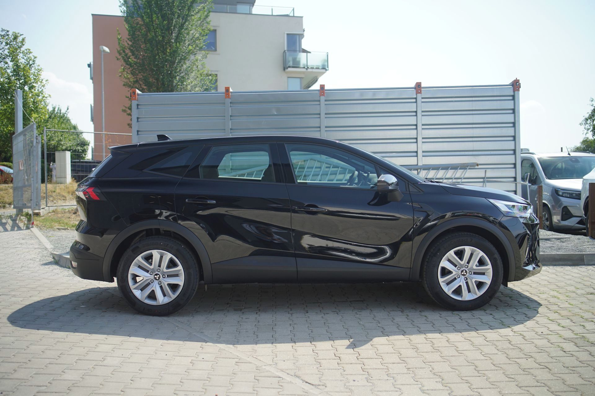 Mitsubishi Grandis, Inform 1,3 Turbo 104kW MT6 - fotka 6