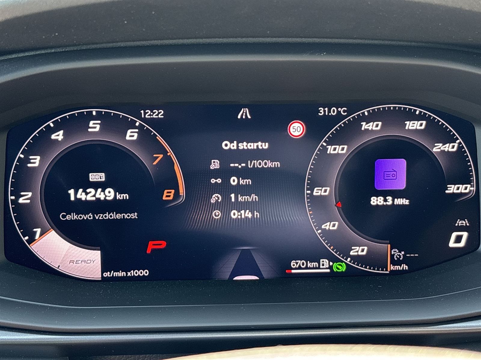 Cupra Terramar, 2.0 TSI 204k DSG 4WD - fotka 6