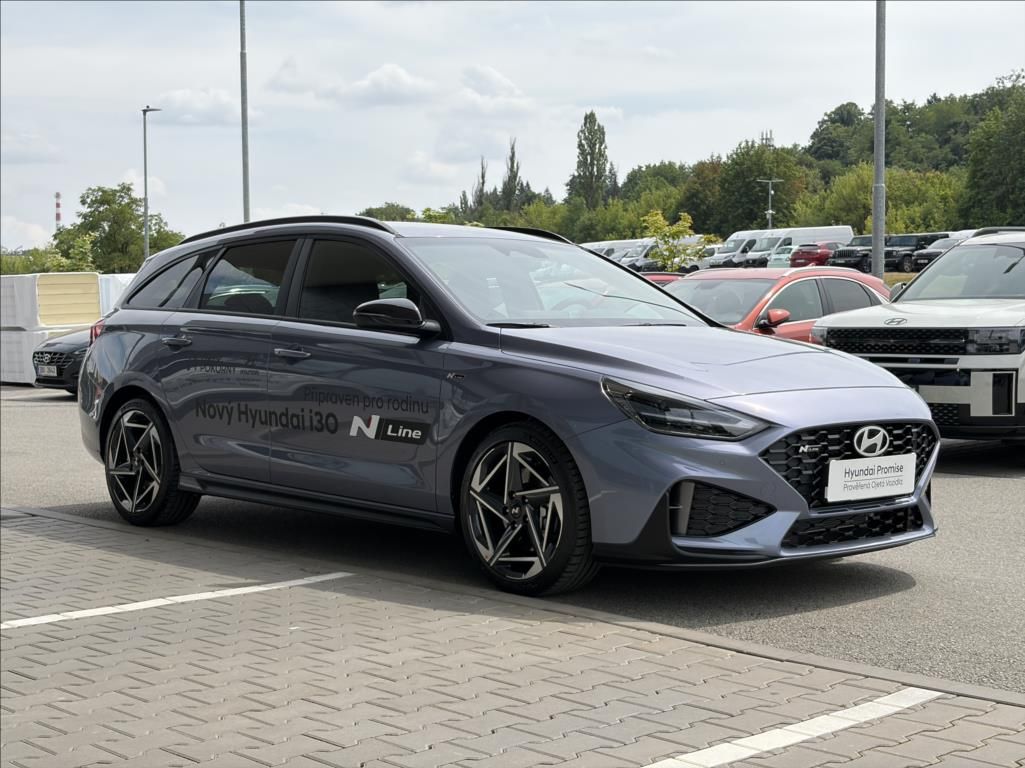 Hyundai i30, 1,6 T-GDI DCT  WG FL N Line - fotka 4