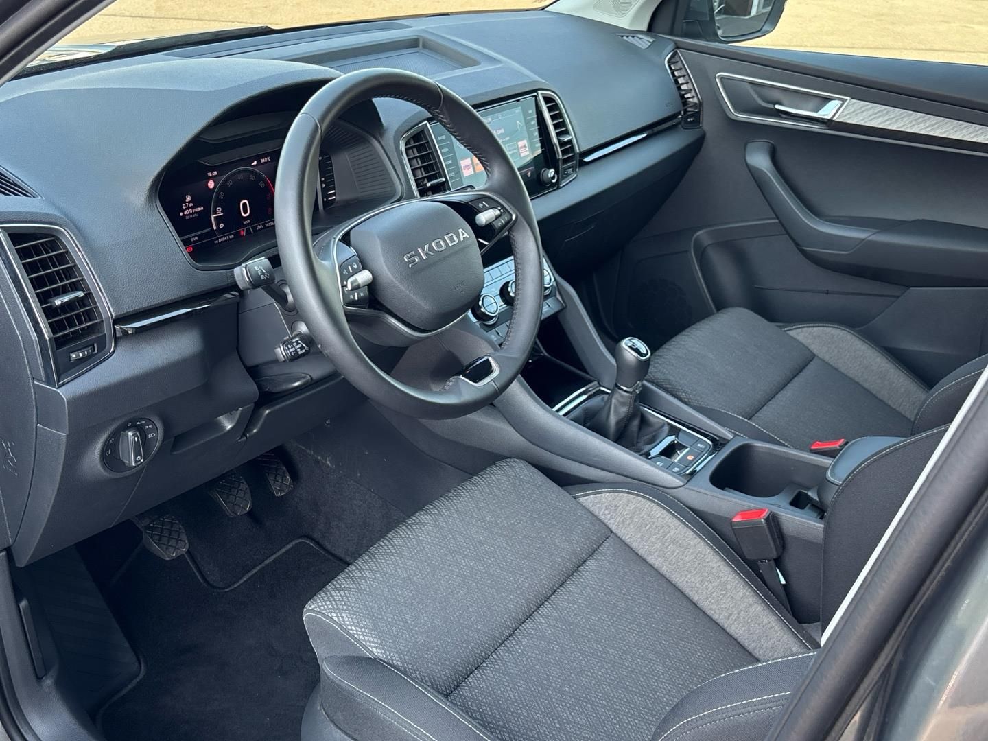 Škoda Karoq, 1.5 TSI / 110 kW Top Selection - fotka 6