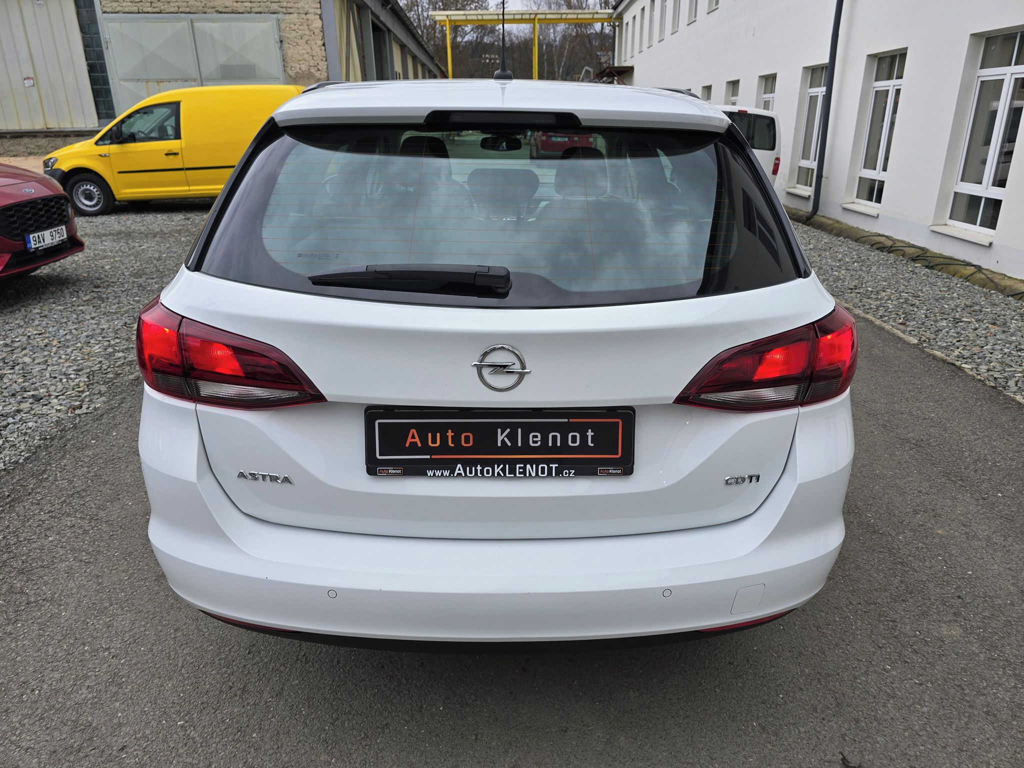 Opel Astra, 1.6CDTI 81kW ENJOY DIGIKLIMA - fotka 6