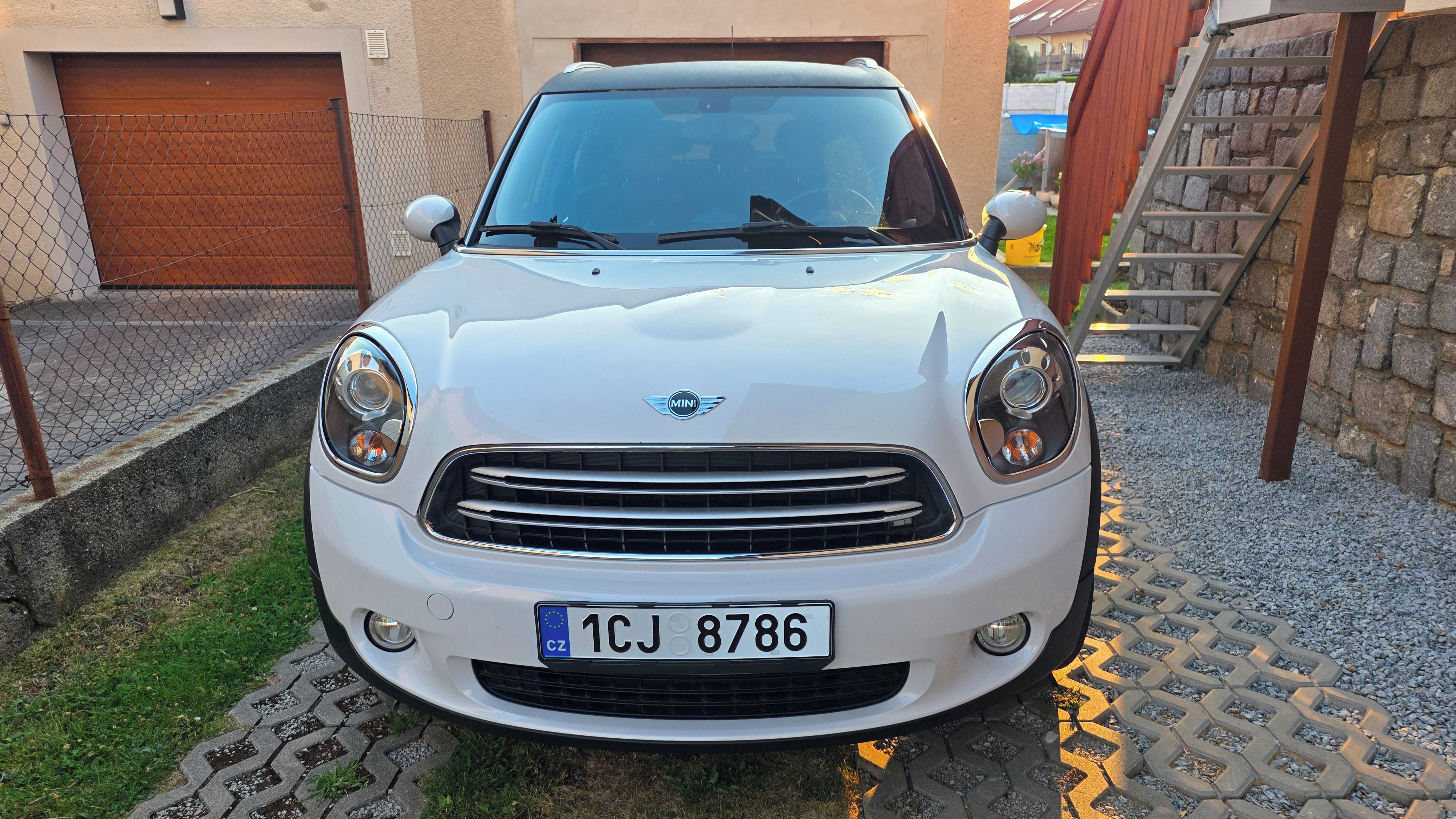 Mini Cooper, Mini r60 1.6i 90kw coutryman