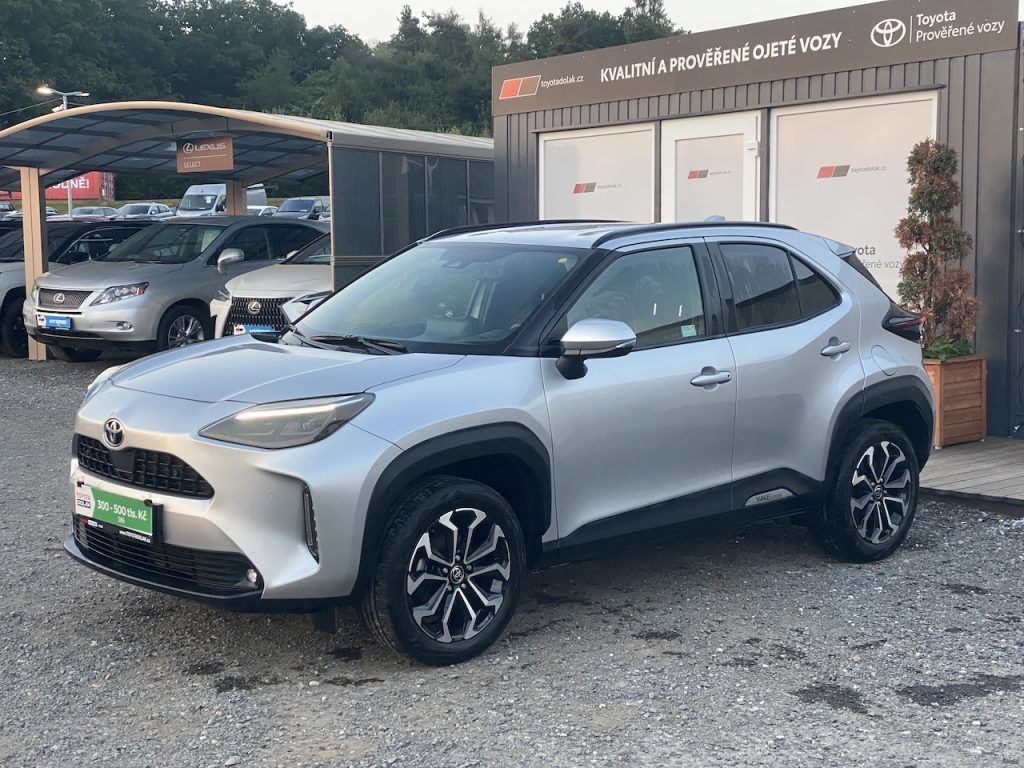 Toyota Yaris Cross, 1.5i, ČR, Style Tech, záruka - fotka 4