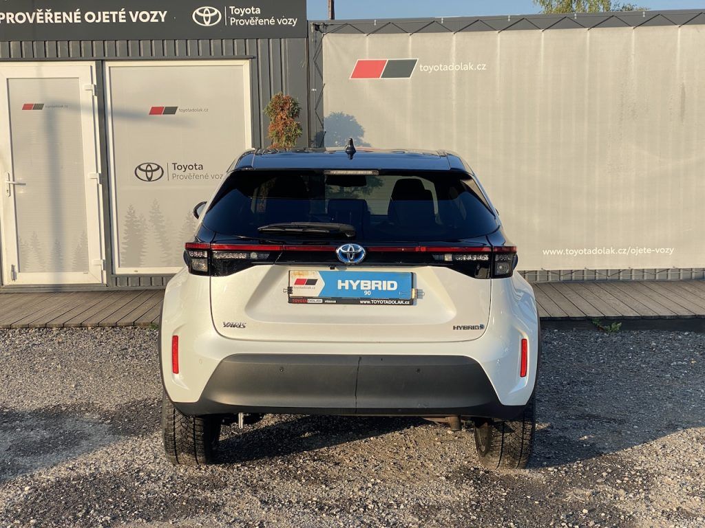 Toyota Yaris Cross, 1.5HEV, ČR-1m, Executive, DPH - fotka 6