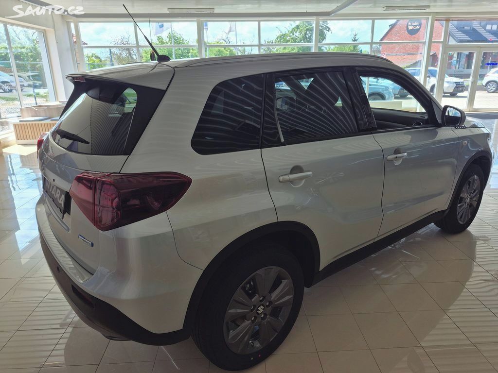 Suzuki S-Cross, 1,4 Premium 4x4 AllGrip - fotka 4