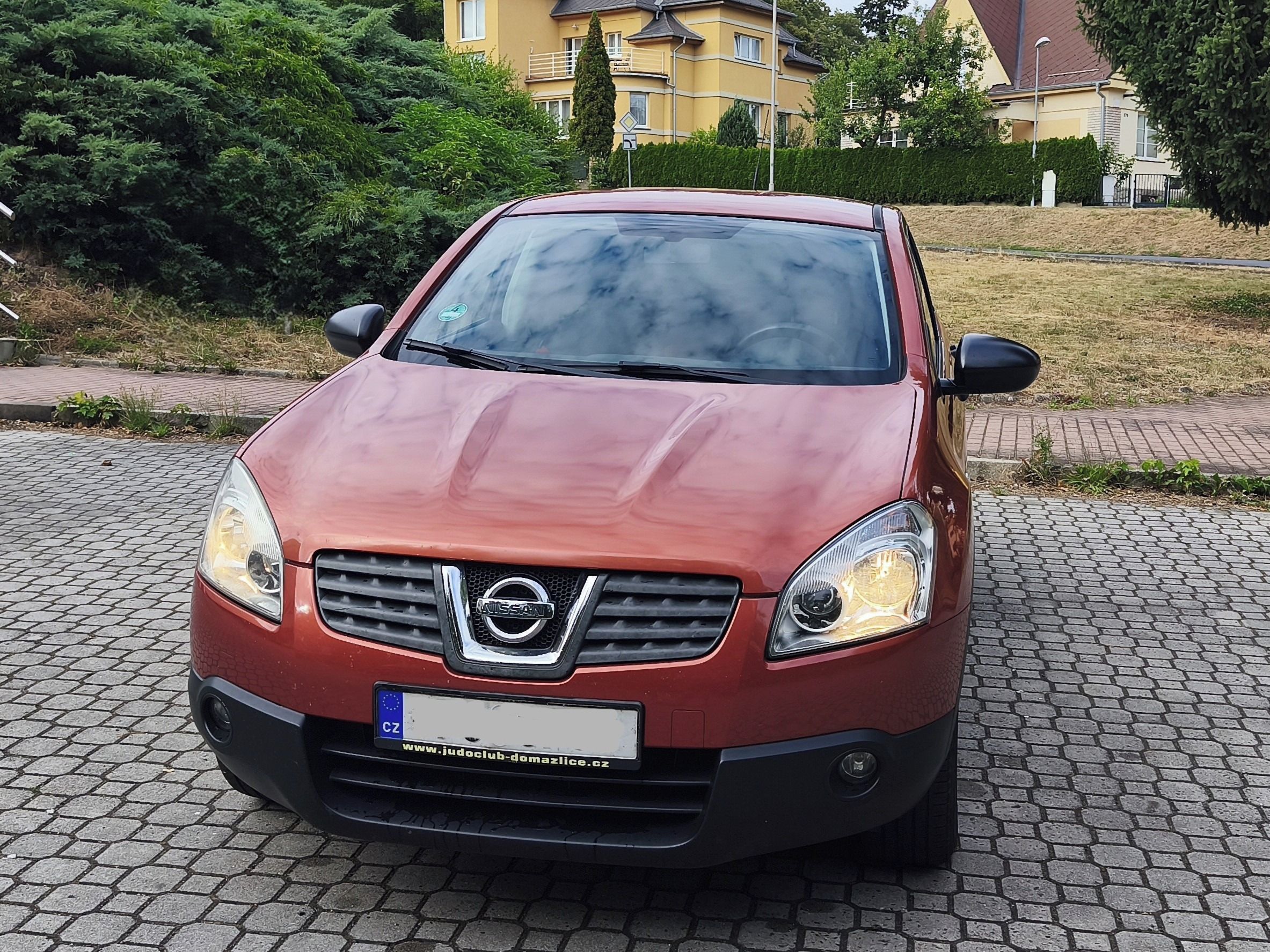 Nissan Qashqai, 1.6