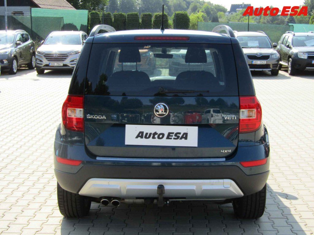 Škoda Yeti, 2.0 TDi 4x4,2.maj,ČR,AC - fotka 5