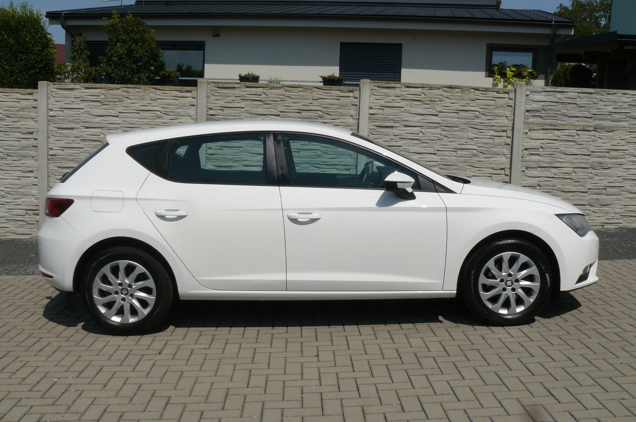Seat Leon, 5F, 1.4 TSI, NOVÉ ROZVODY! - fotka 4
