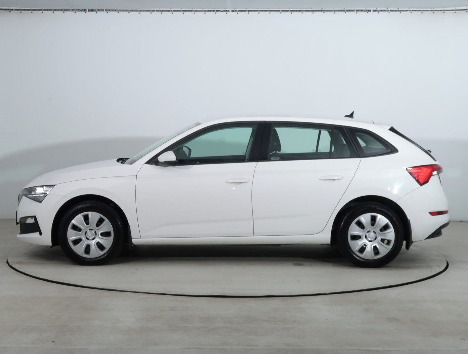 Škoda Scala, 1.0 TSI, ČR,1.maj, Serv.kniha - fotka 3