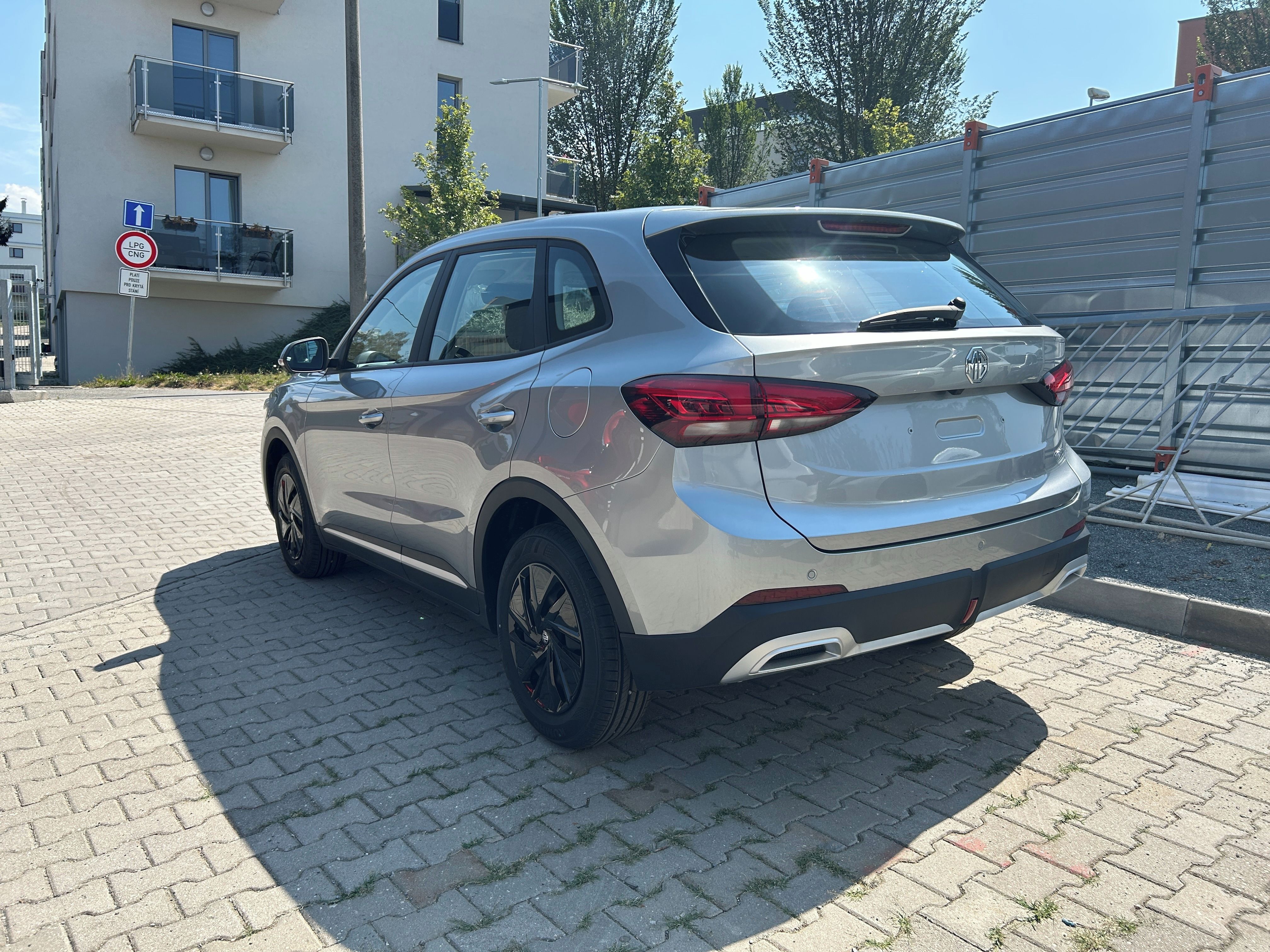 MG ZS, Excite 1,5 85kW MT5 - fotka 3