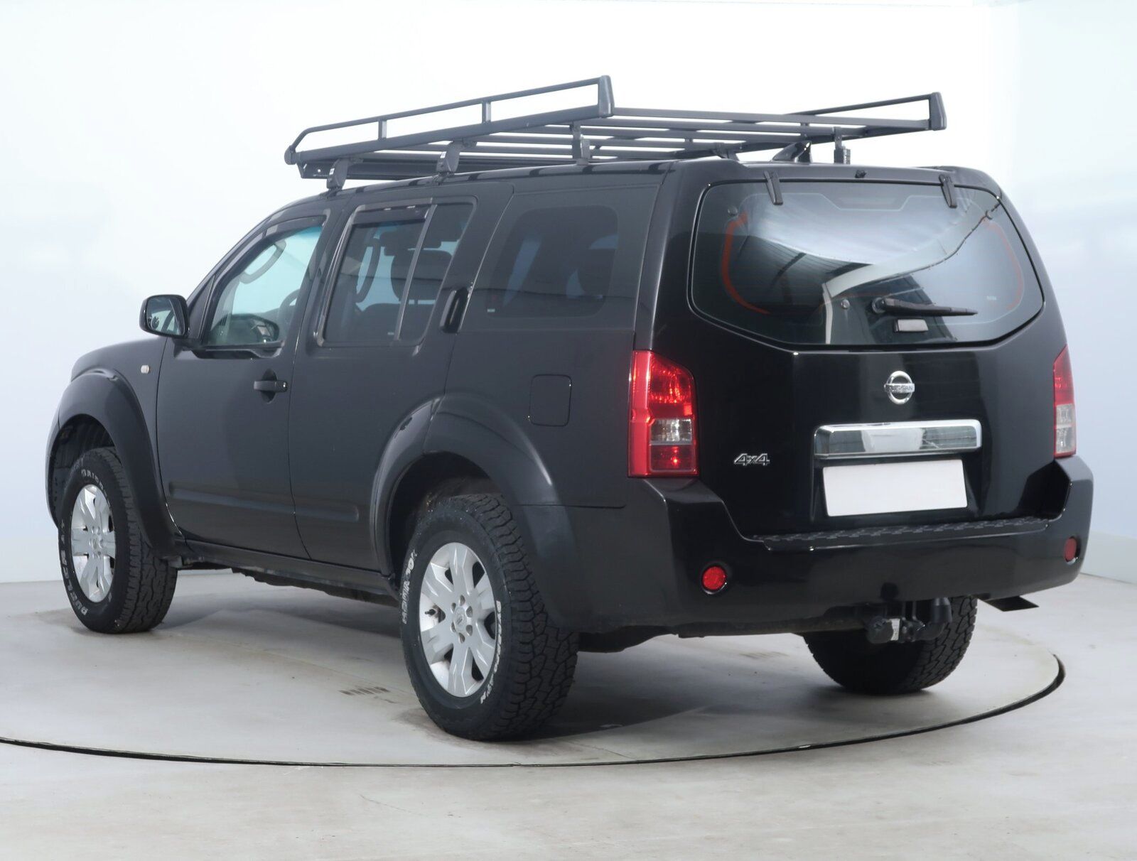 Nissan Pathfinder, 2.5 dCi , 4X4 - fotka 4