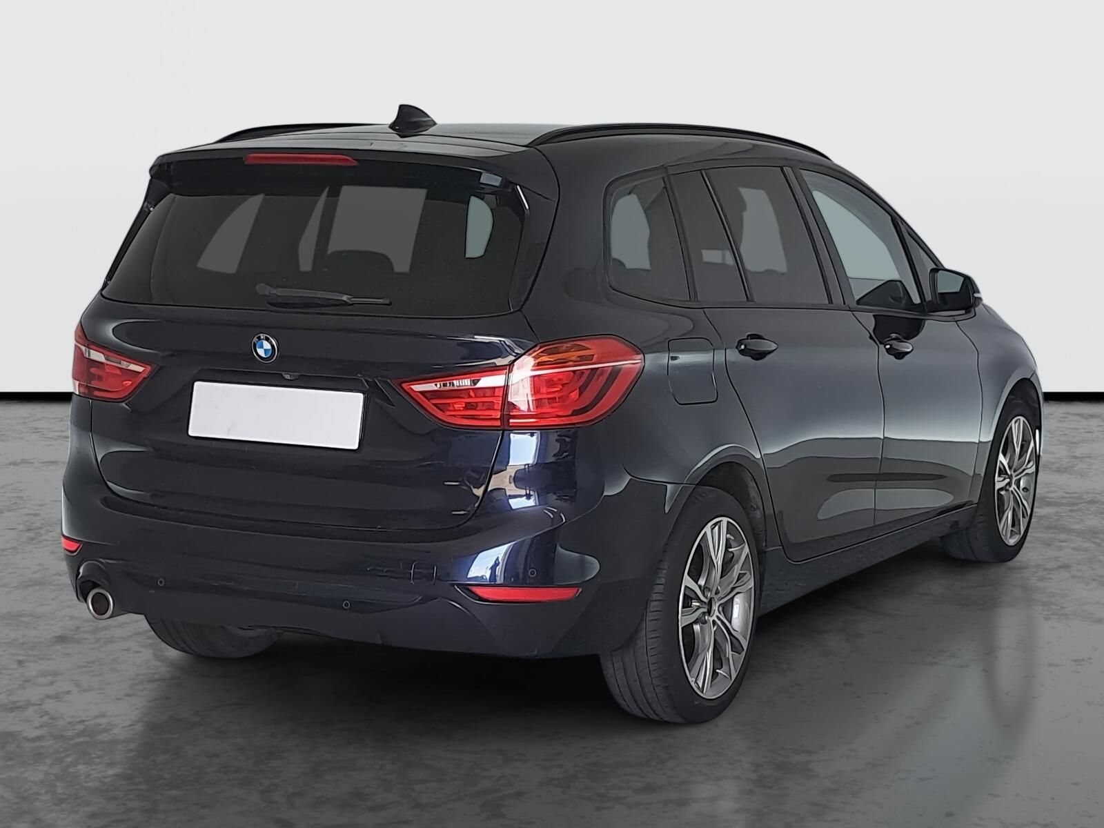 BMW Řada 2, 216i Gran Tourer, 7 míst - fotka 5
