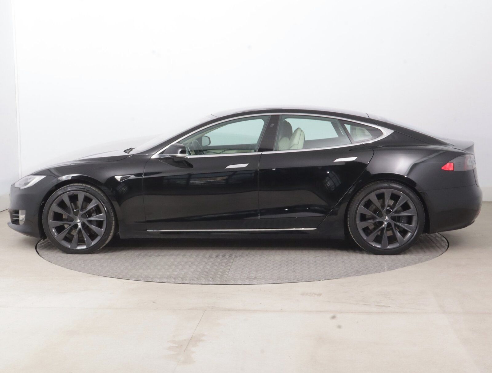 Tesla Model S, 100D, SoH 88%, 4X4, Automat - fotka 3