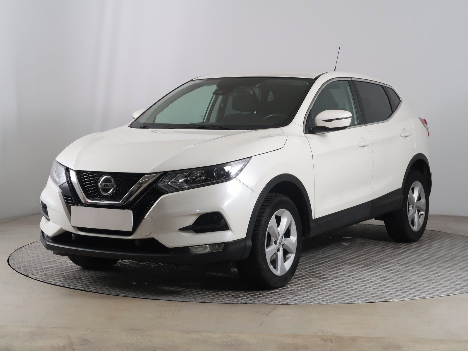 Nissan Qashqai, 1.3 DIG-T - fotka 2