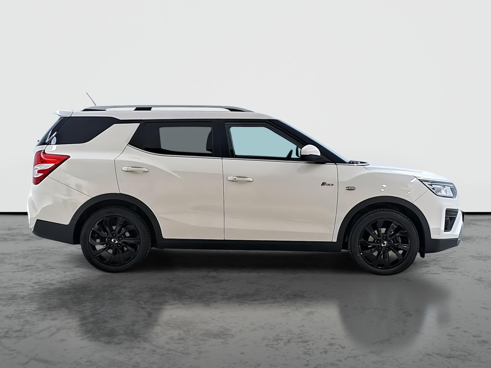 SsangYong Tivoli, 1.5 T-GDI, ČR,1.maj - fotka 6