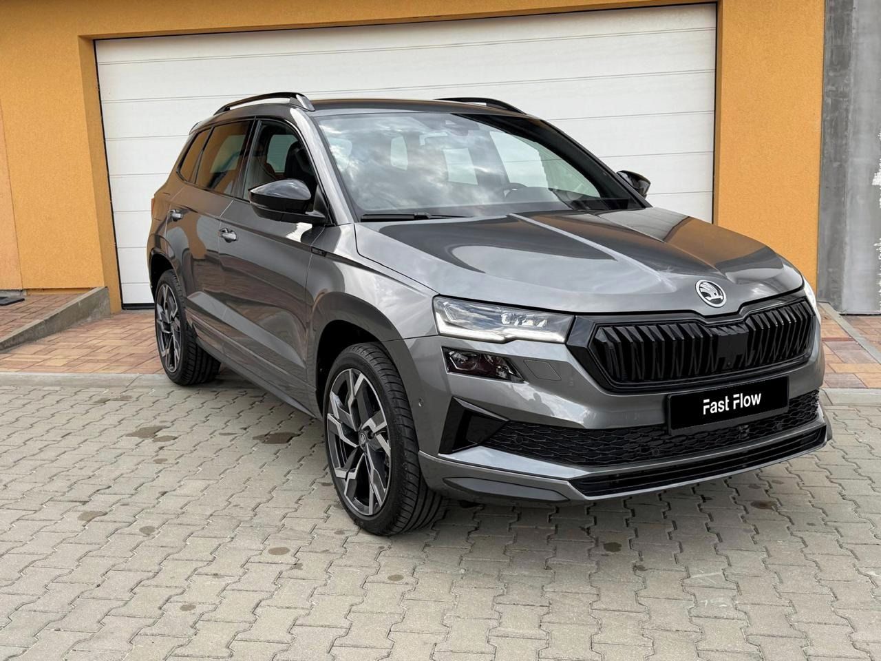 Škoda Karoq, Sportline 2.0TDI 4x4 DSG tažné - fotka 3