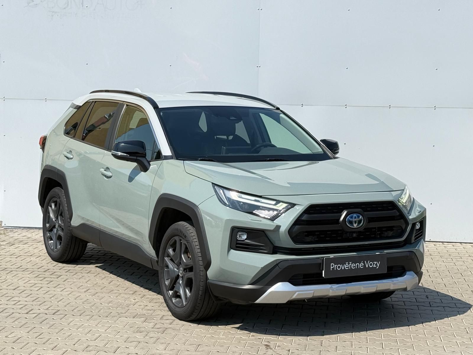 Toyota Rav4, 2.5 HSD e-CVT AWD Adventure - fotka 6