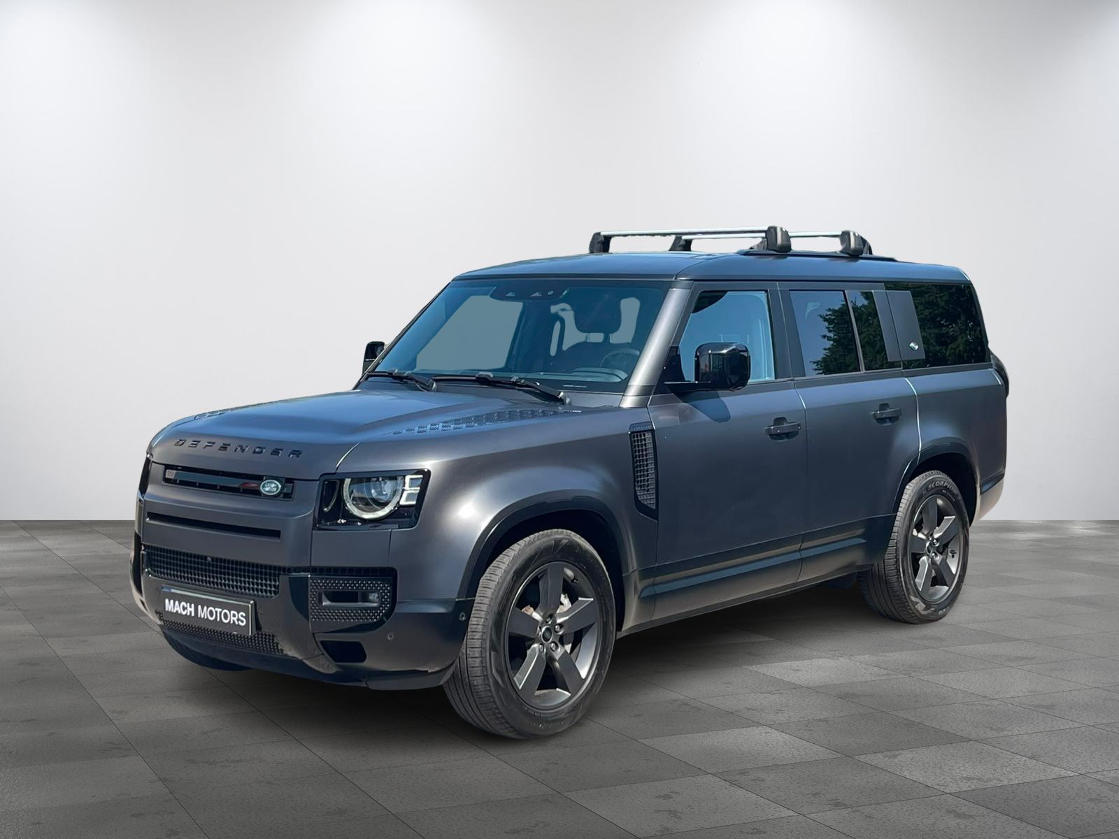 Land Rover Defender, SE 400 130 V6 Benzín, PANO, TZ