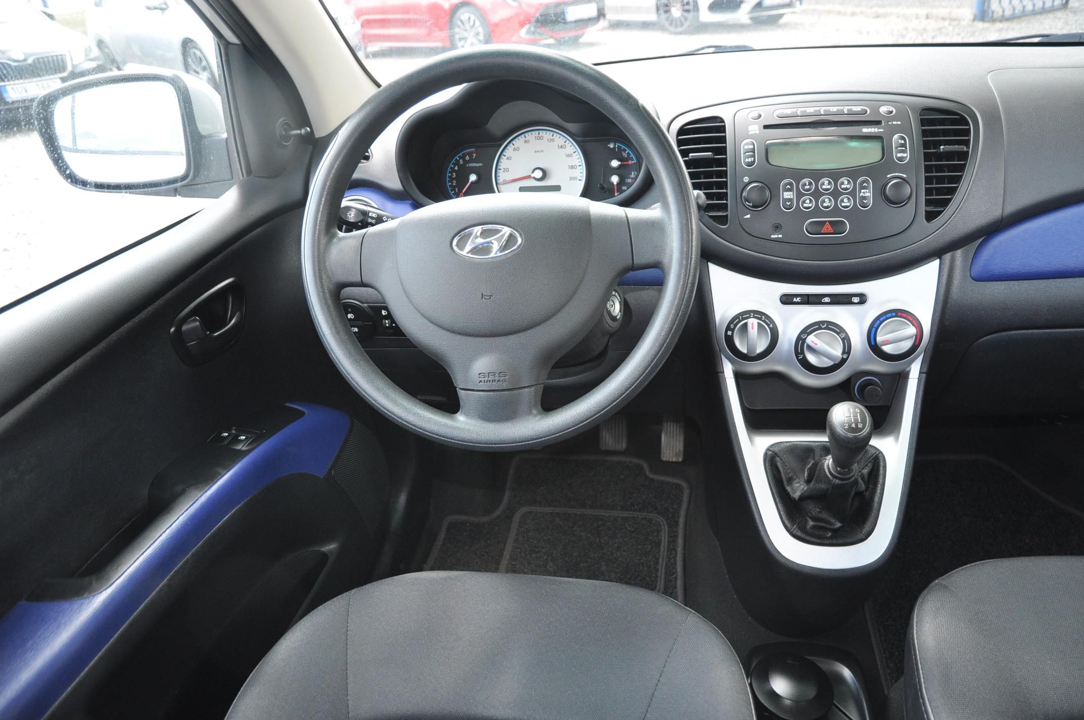 Hyundai i10, 1.1i 48kW Klima - fotka 5