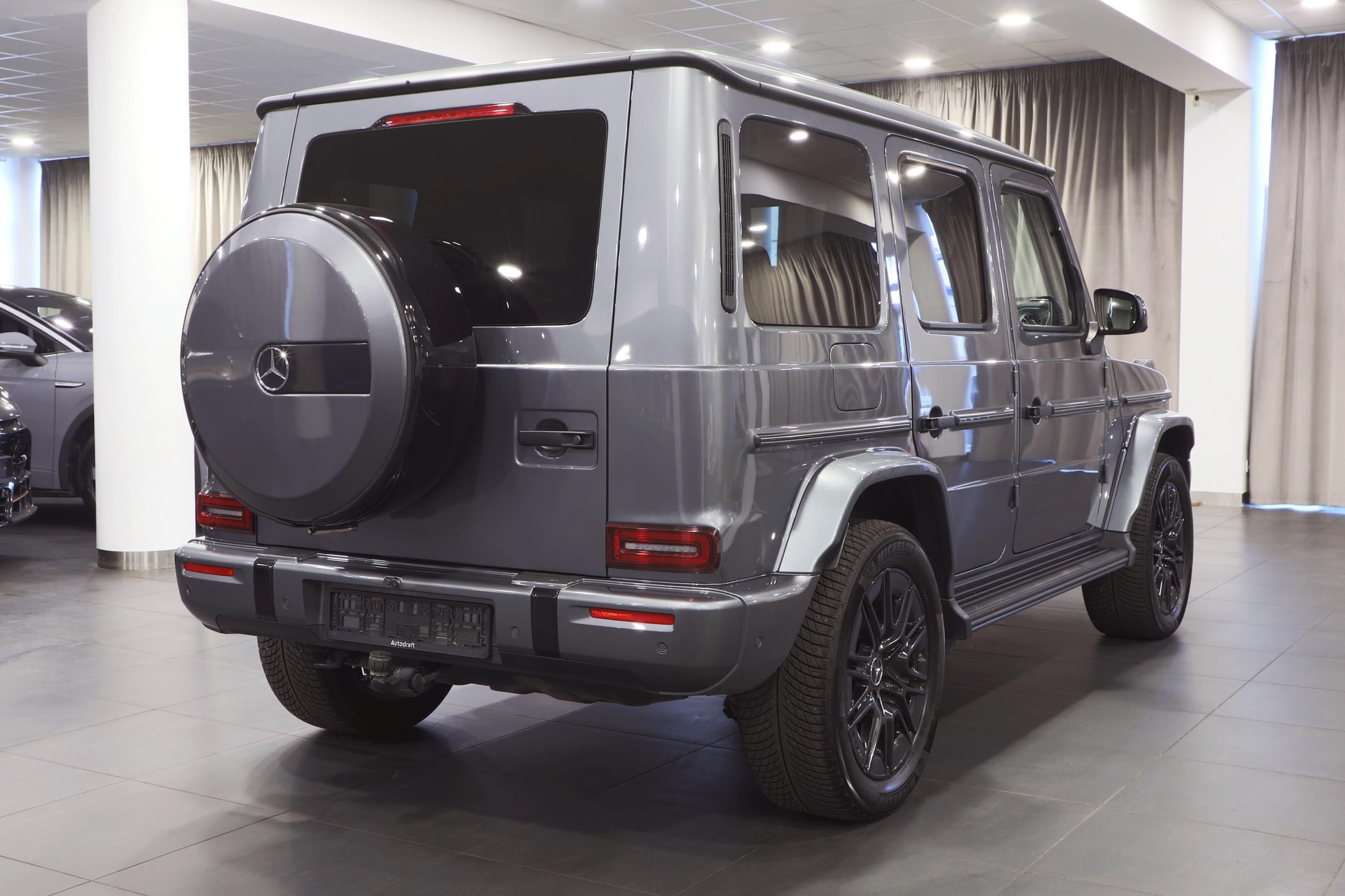 Mercedes-Benz Třídy G, Mercedes-Benz G 450 270 kW AMG - fotka 3
