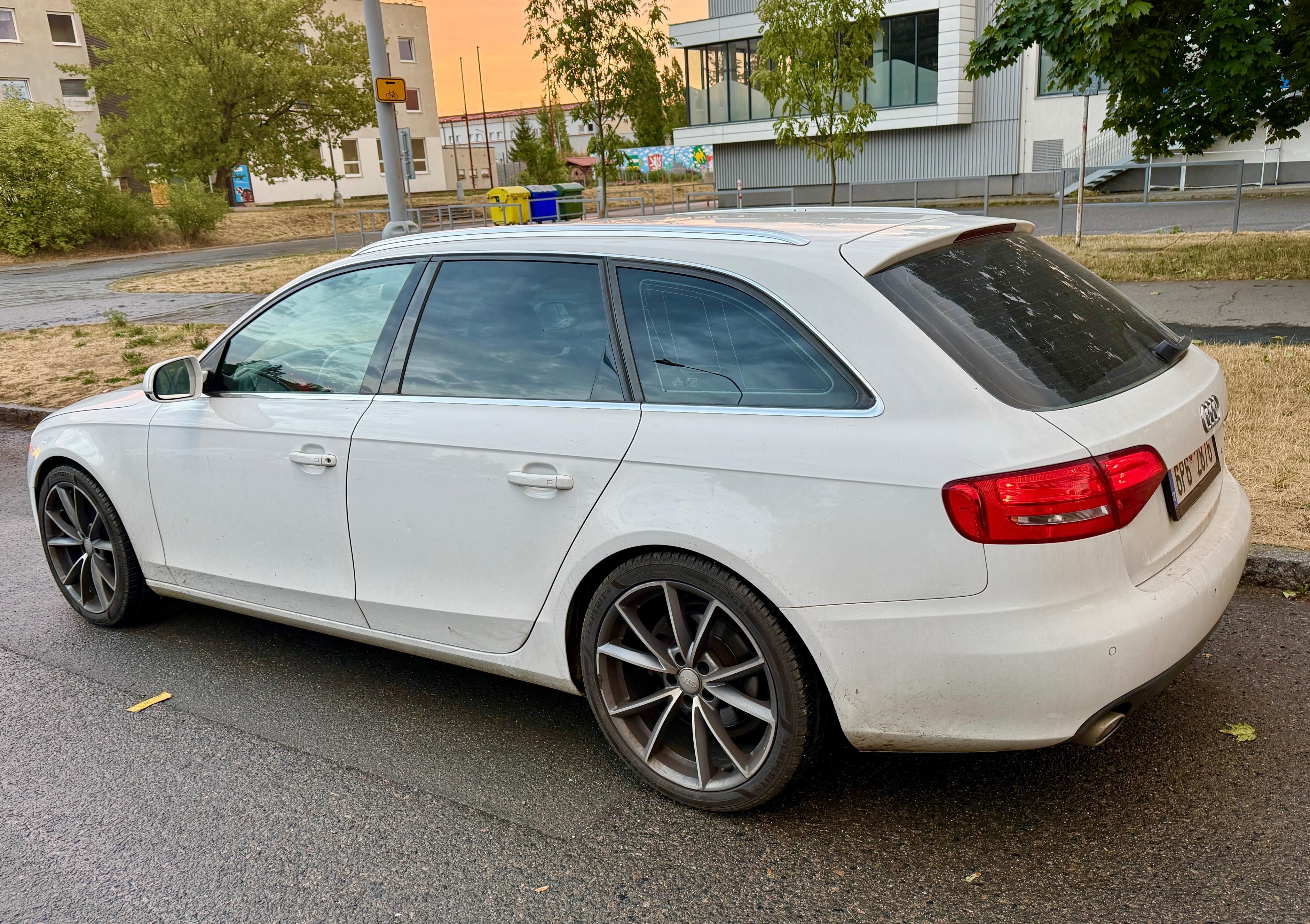 Audi A4, 3.0 TDI, Quattro - fotka 6