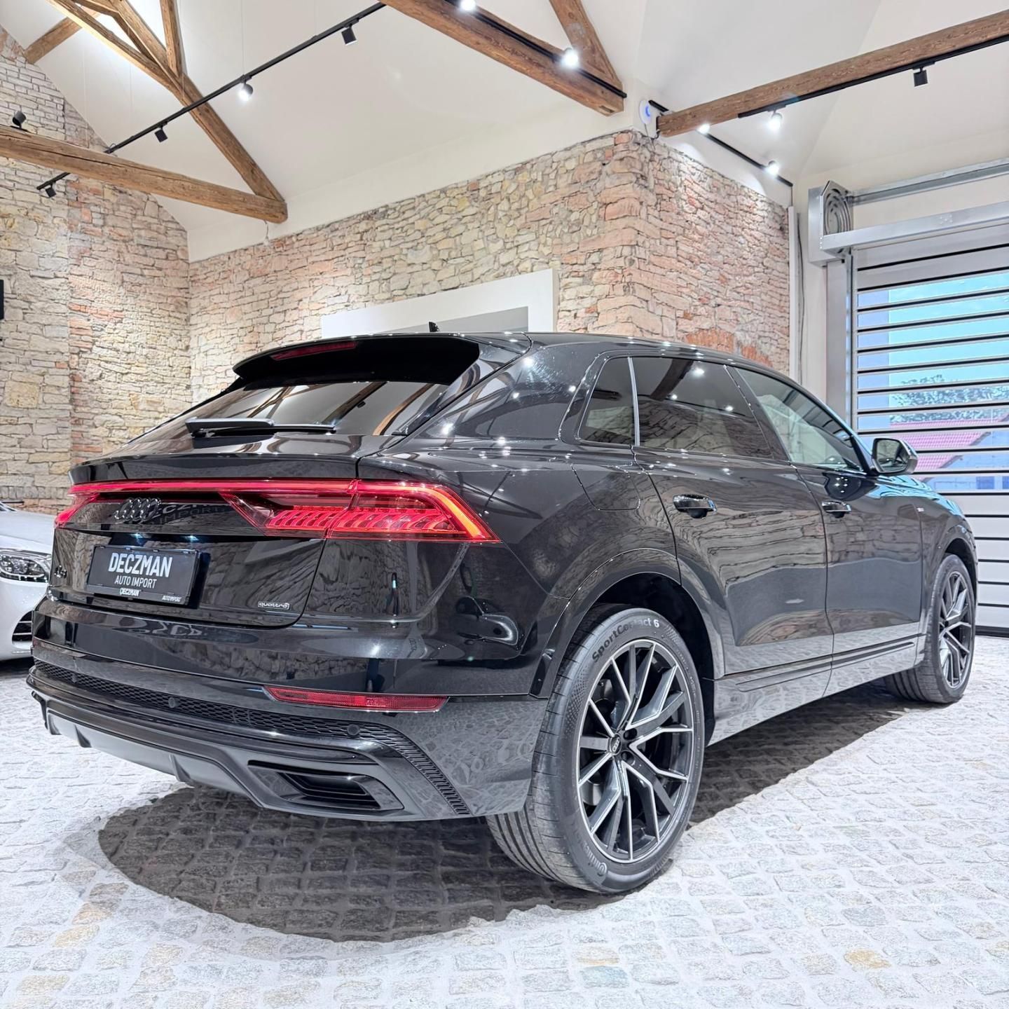 Audi Q8, Vzduch, Metrix, panorama - fotka 5