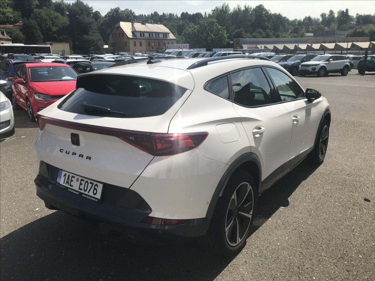 Cupra Formentor, 1,5 TSi 110kW DSG 4x2 - fotka 4