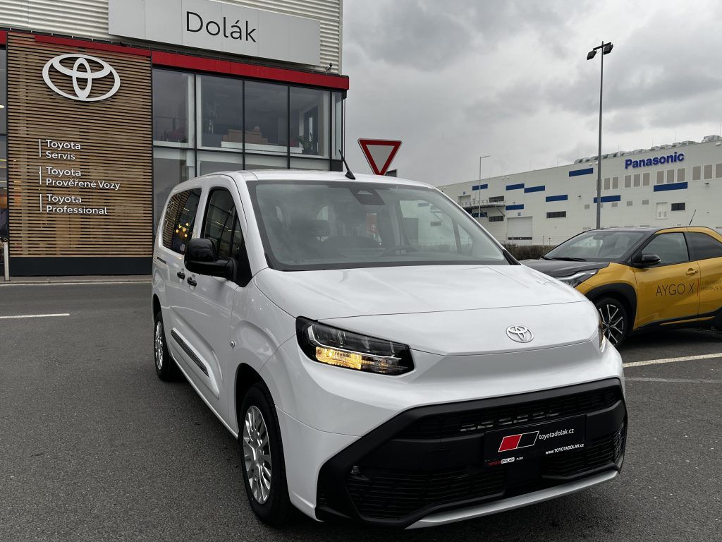 Toyota Proace City Verso, 1.5D MT Business ODBĚR 11/2026