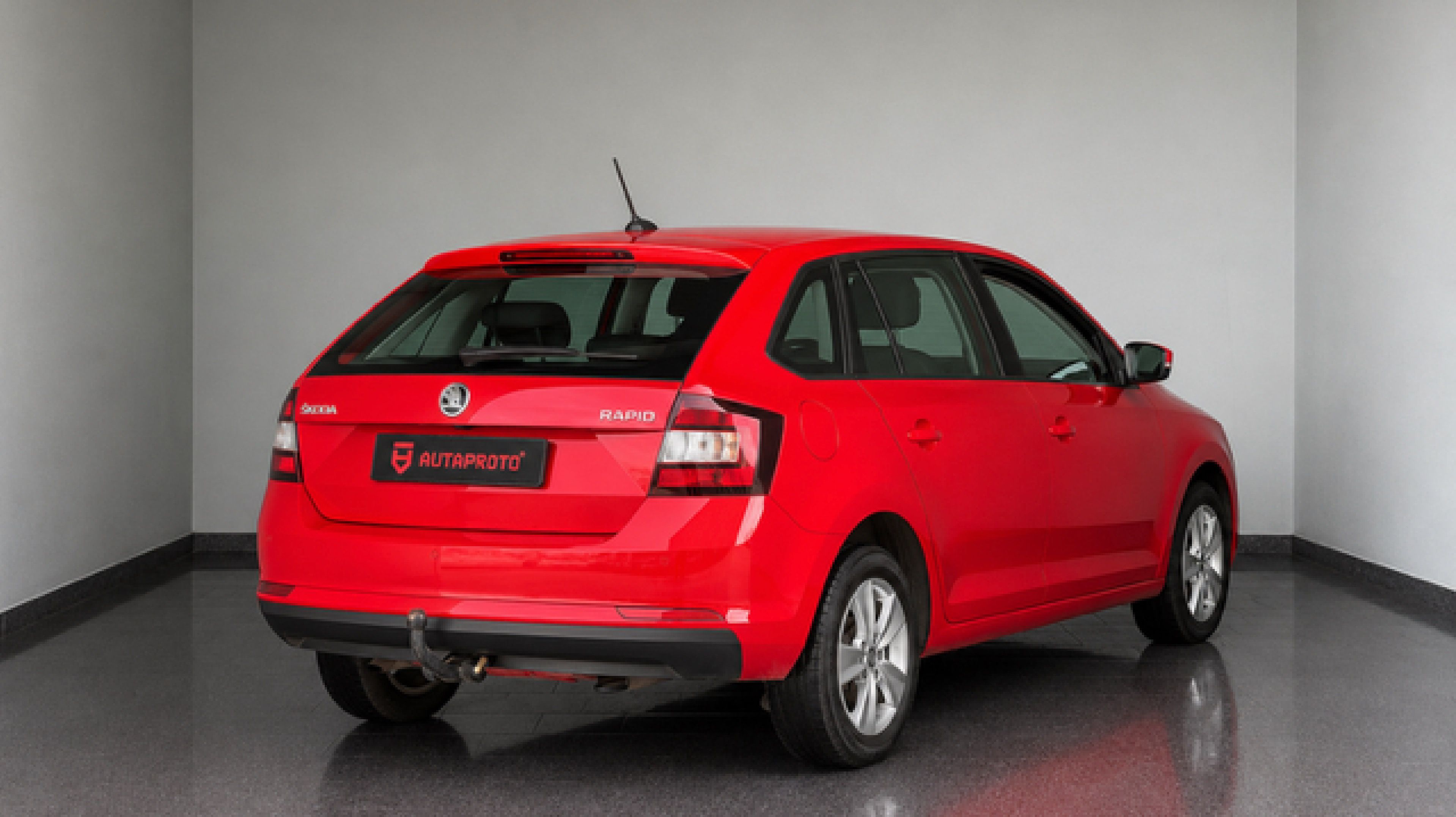 Škoda Rapid, 1.OTSi-81kW-CZ-NAVI-8xALU - fotka 6