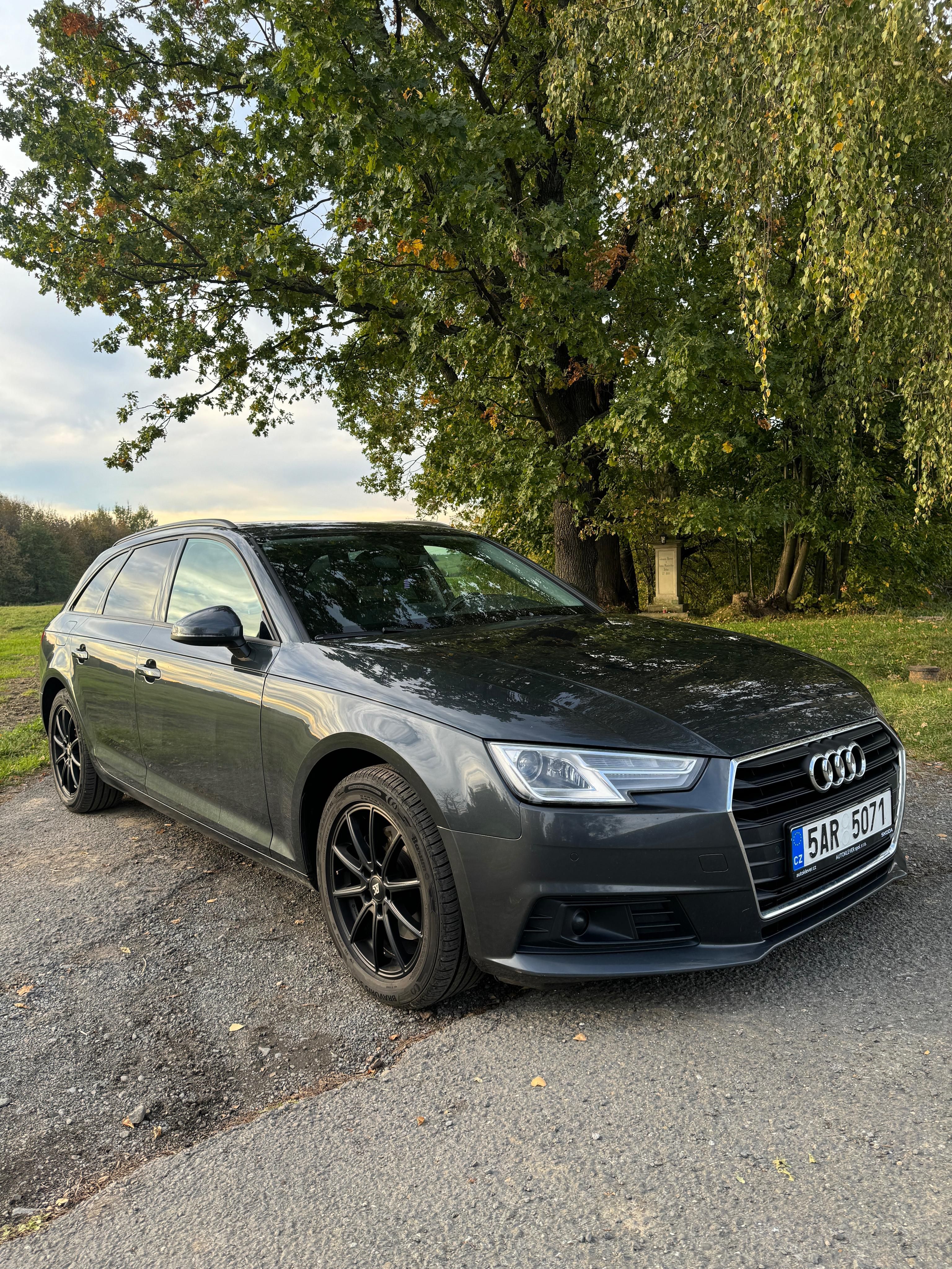 Audi A4 Avant, el. tažné, webasto - fotka 2