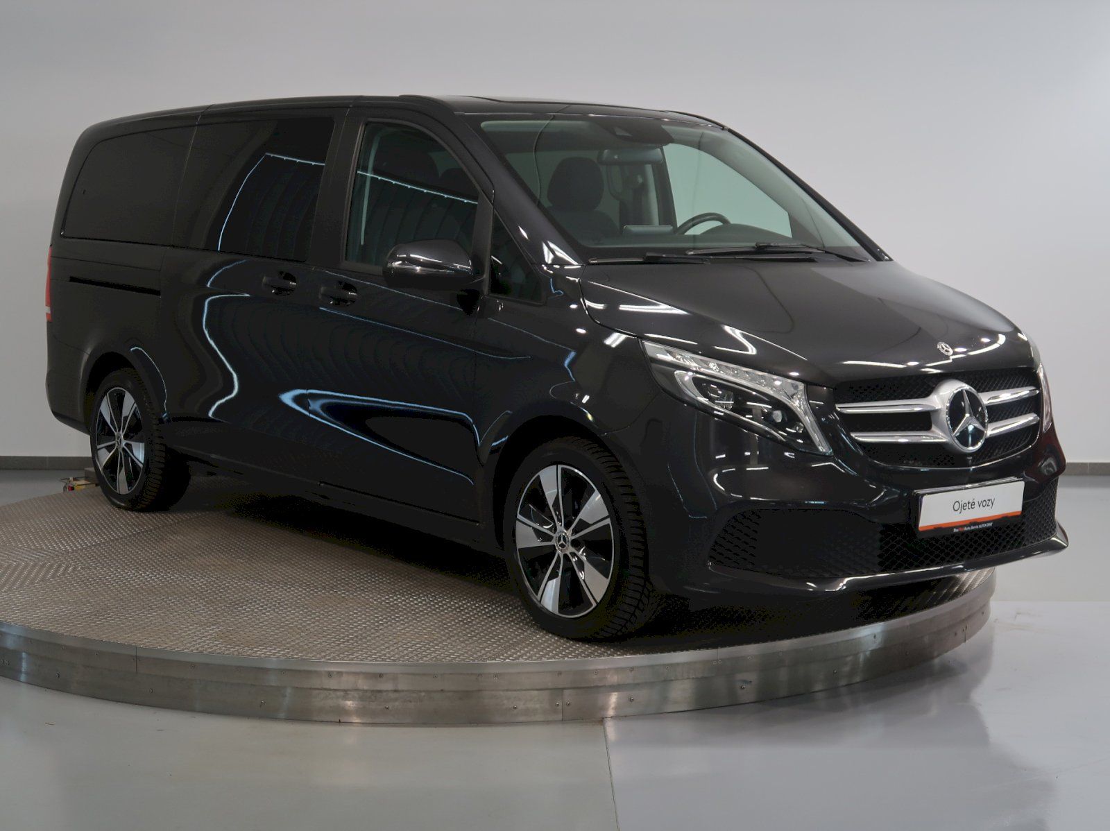 Mercedes-Benz Třídy V, 300d L EXCLUSIVE WEBASTO BURMA - fotka 6