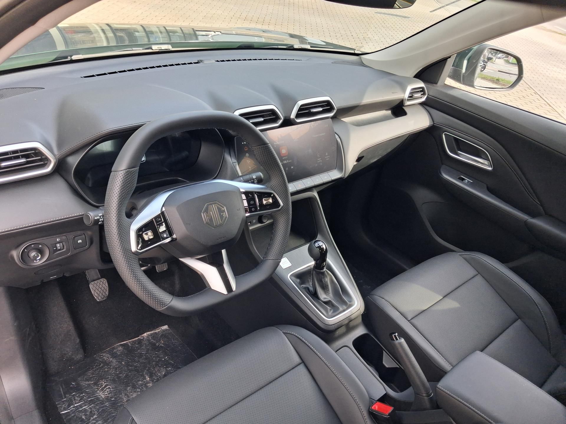 MG ZS, ELEGANCE 1.5 85kW 5MT 4x2 - fotka 3