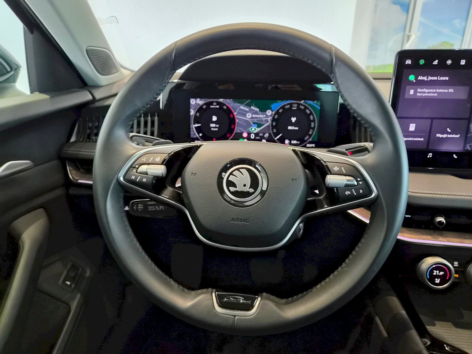 Škoda Superb, DSG 2,0 TDI / 110 kW L&K - fotka 6