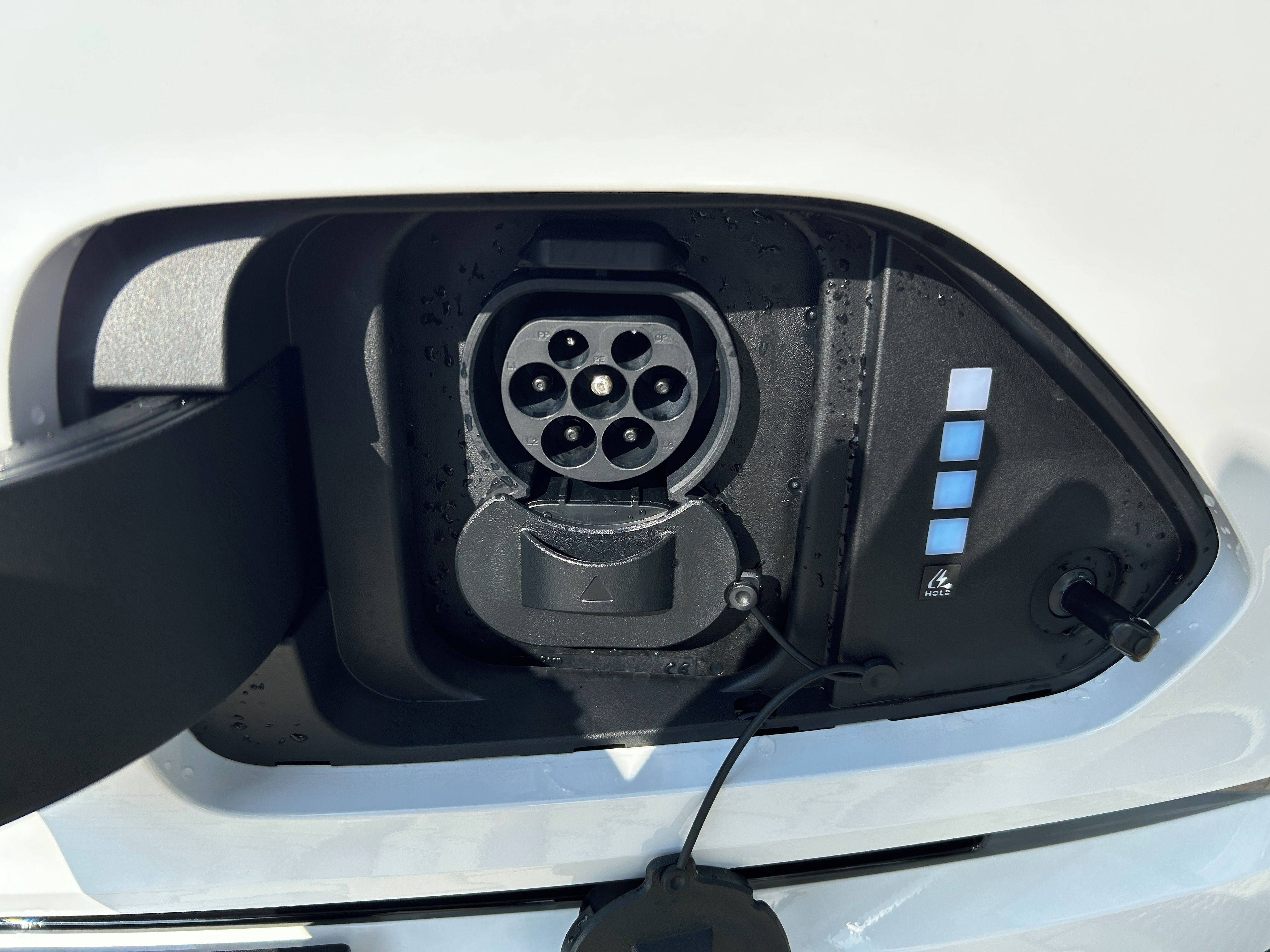 Hyundai Kona, EV 27 64,8 SMART CLIMATE - fotka 3