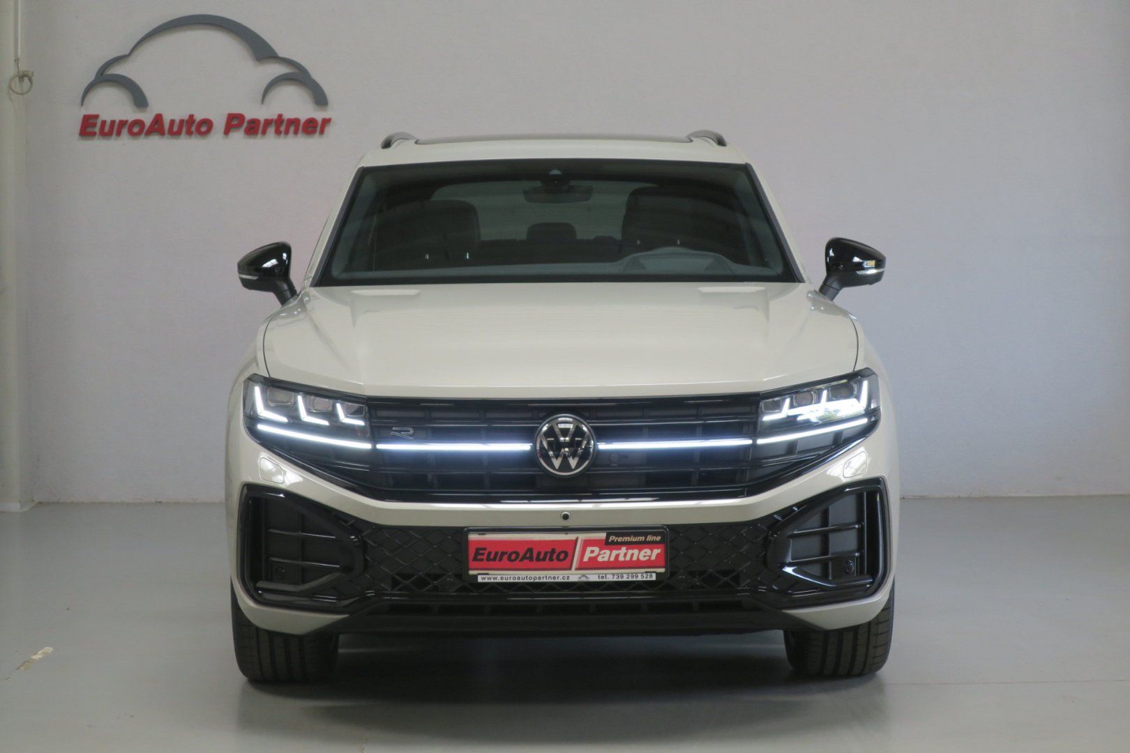 Volkswagen Touareg, NEW Final Edition R Line 210kW - fotka 5